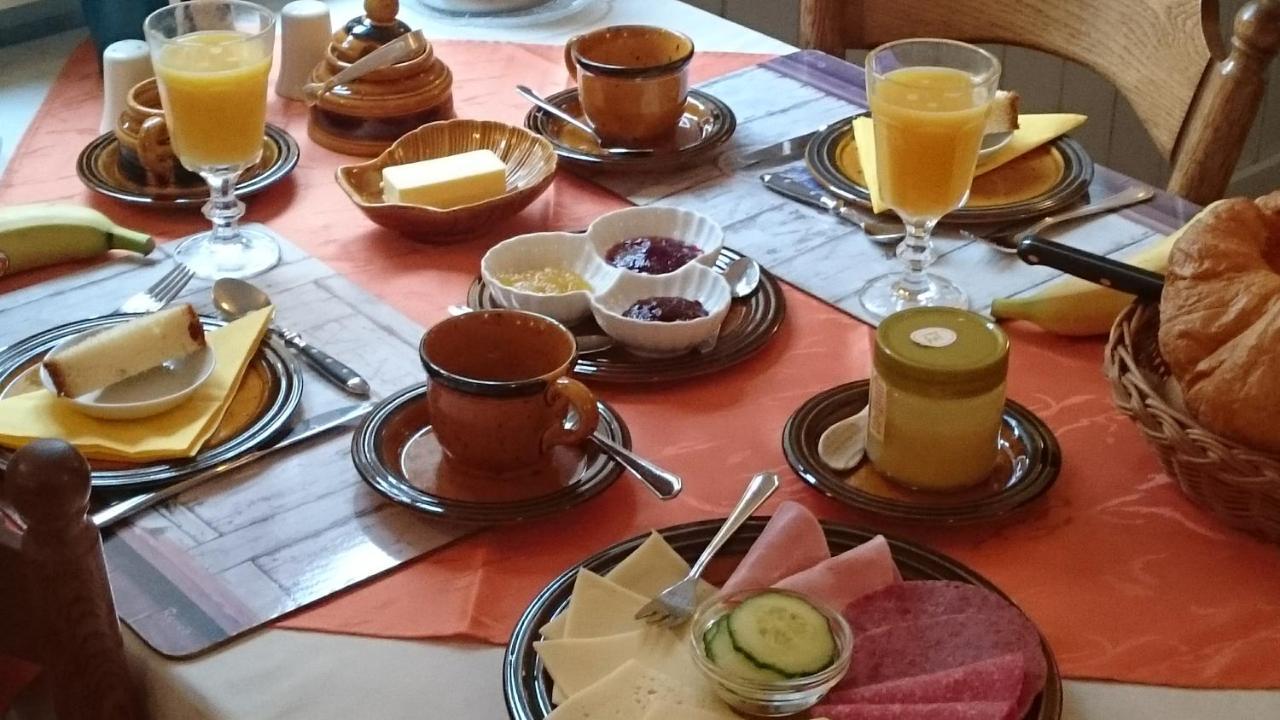 Mosel-Landhaus Am Moselufer B&B Briedern Екстериор снимка