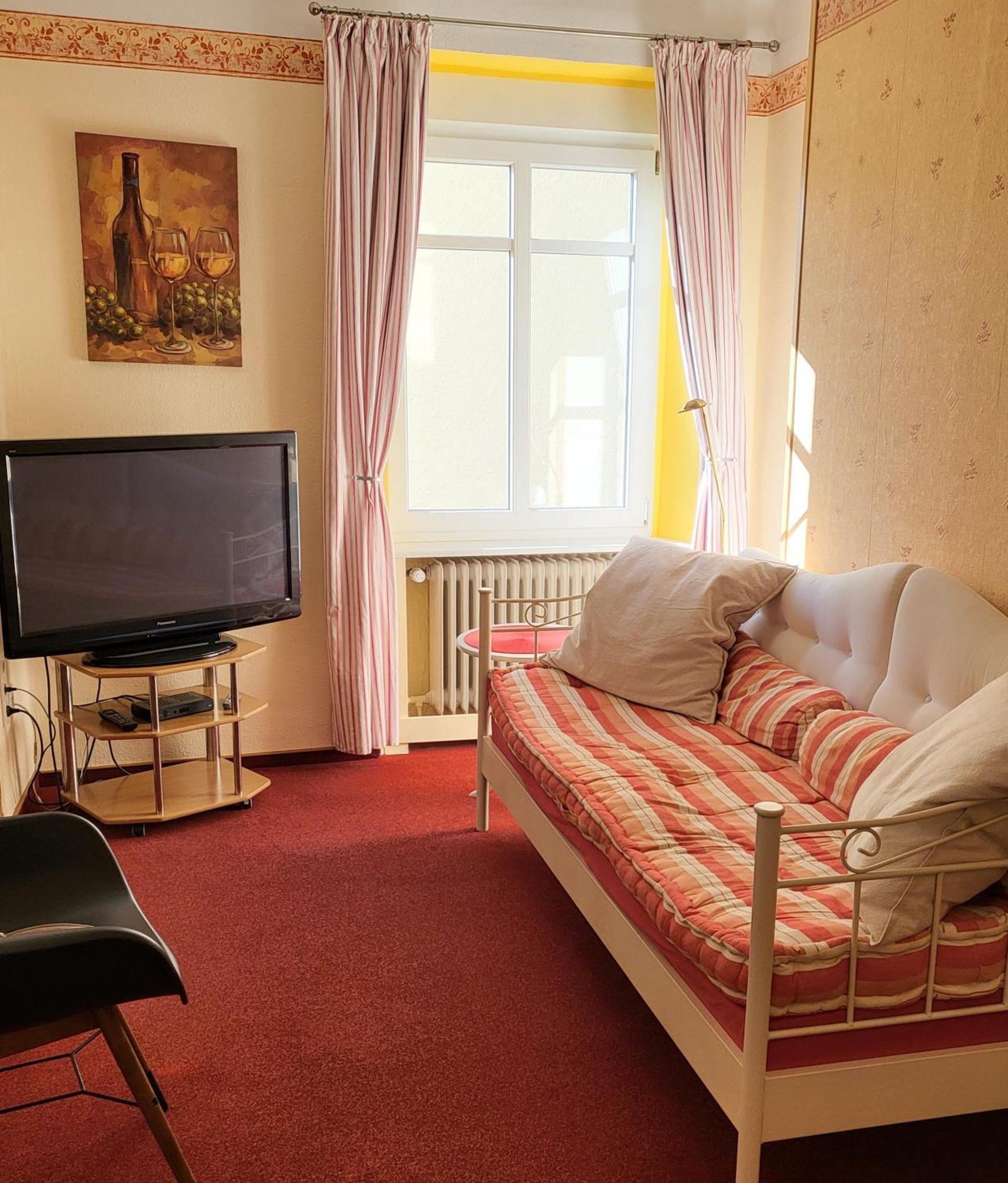 Mosel-Landhaus Am Moselufer B&B Briedern Екстериор снимка
