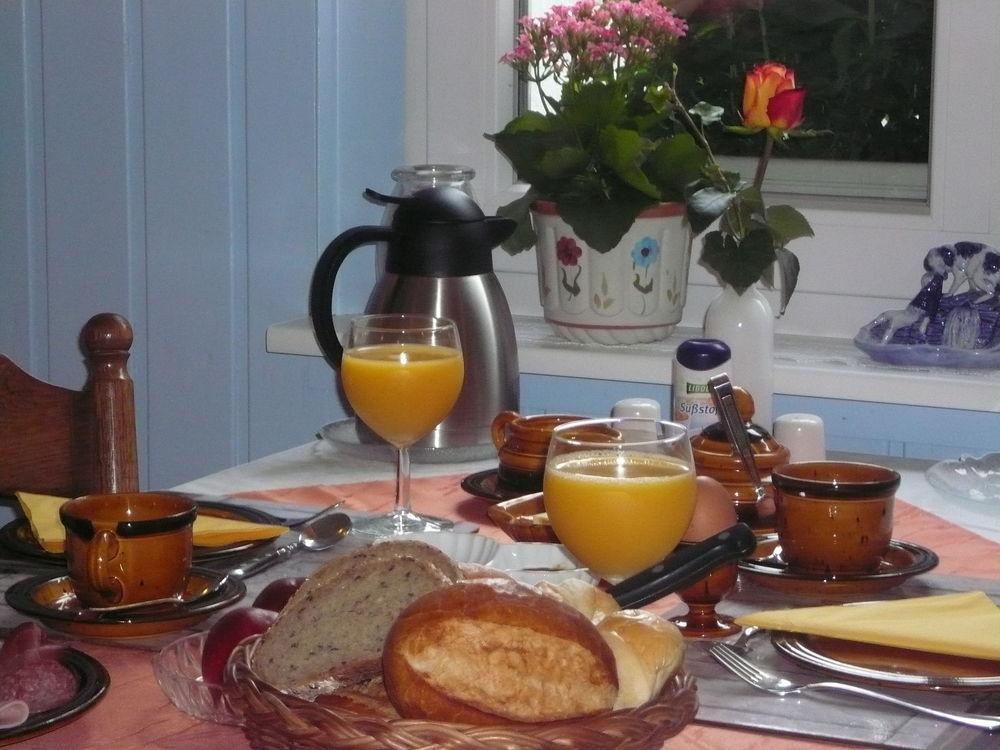 Mosel-Landhaus Am Moselufer B&B Briedern Екстериор снимка